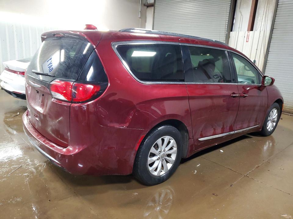 48414176 :رقم المزاد ، 2C4RC1EGXJR132538 vin ، 2018 Chrysler Pacifica مزاد بيع