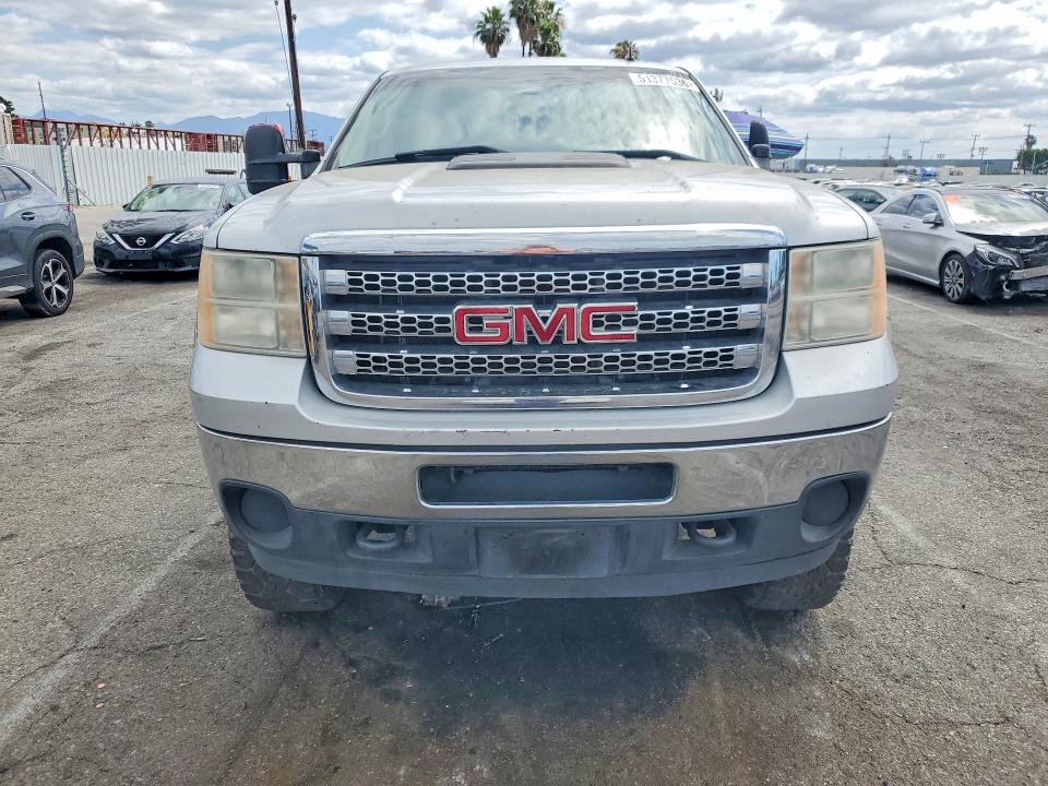 51377536 :رقم المزاد ، 1GT120CG7CF216310 vin ، 2012 Gmc Sierra مزاد بيع