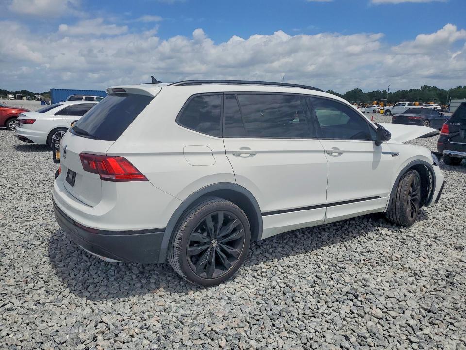 Продажа на аукционе авто 2021 Volkswagen Tiguan, vin: 3VV3B7AX7MM129482, номер лота: 49617236