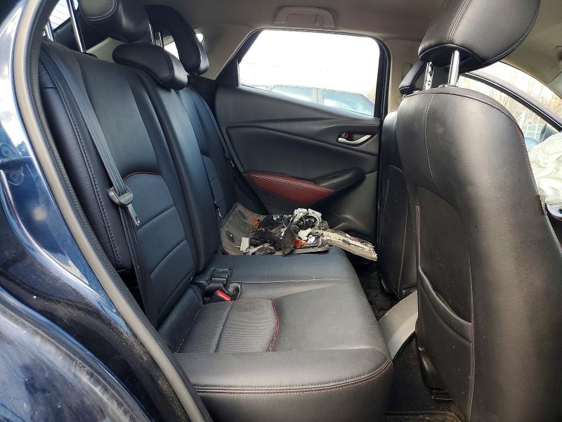 49622216 :رقم المزاد ، JM1DKFC77J0315841 vin ، 2018 Mazda Cx-3 مزاد بيع