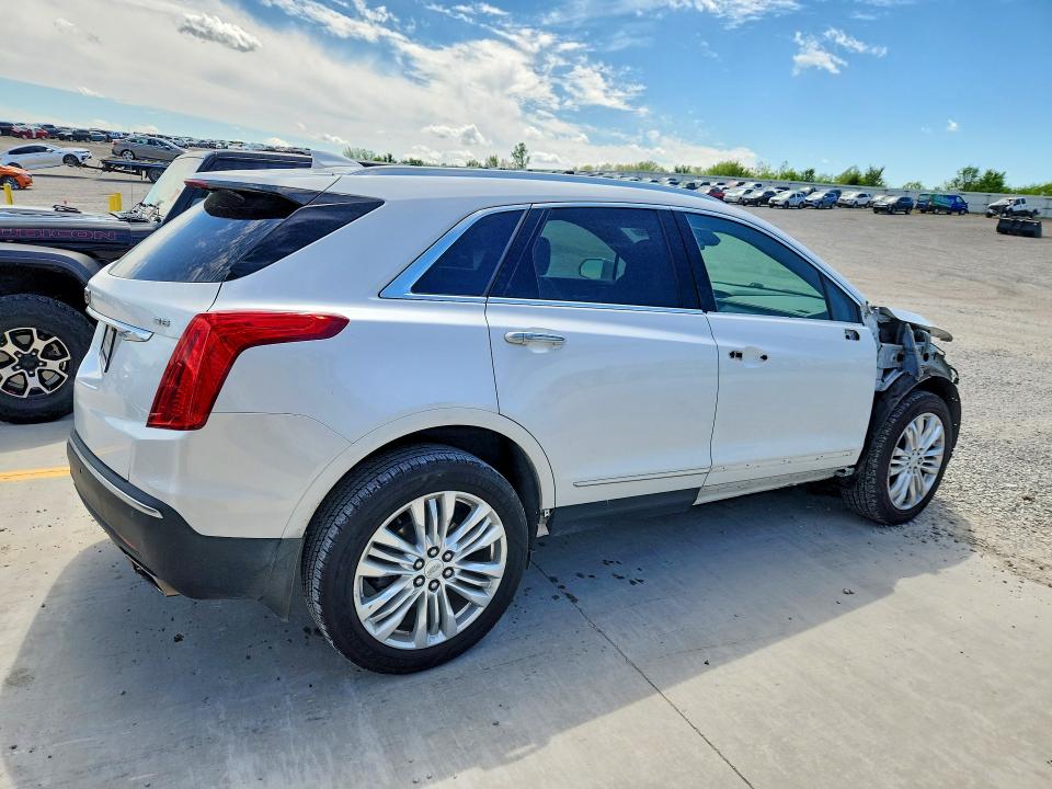 49817766 :رقم المزاد ، 1GYKNERS8JZ204399 vin ، 2018 Cadillac Xt5 مزاد بيع