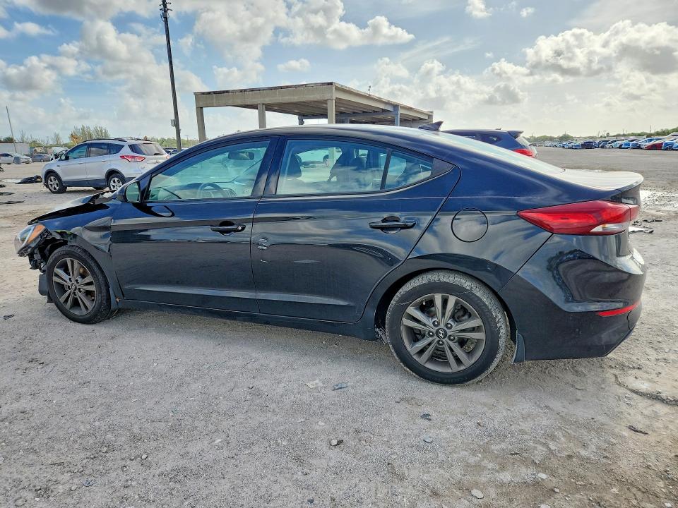 Продажа на аукционе авто 2018 Hyundai Elantra, vin: 5NPD84LF0JH366577, номер лота: 48353636