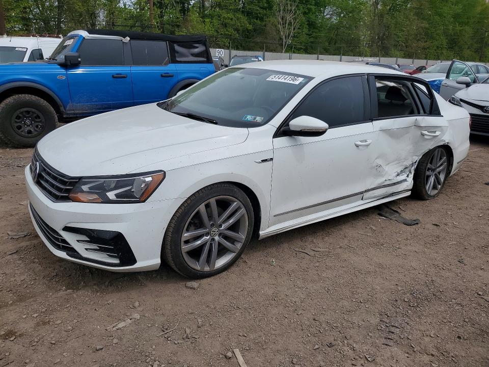 51414196 :رقم المزاد ، 1VWAA7A38JC014857 vin ، 2018 Volkswagen Passat مزاد بيع