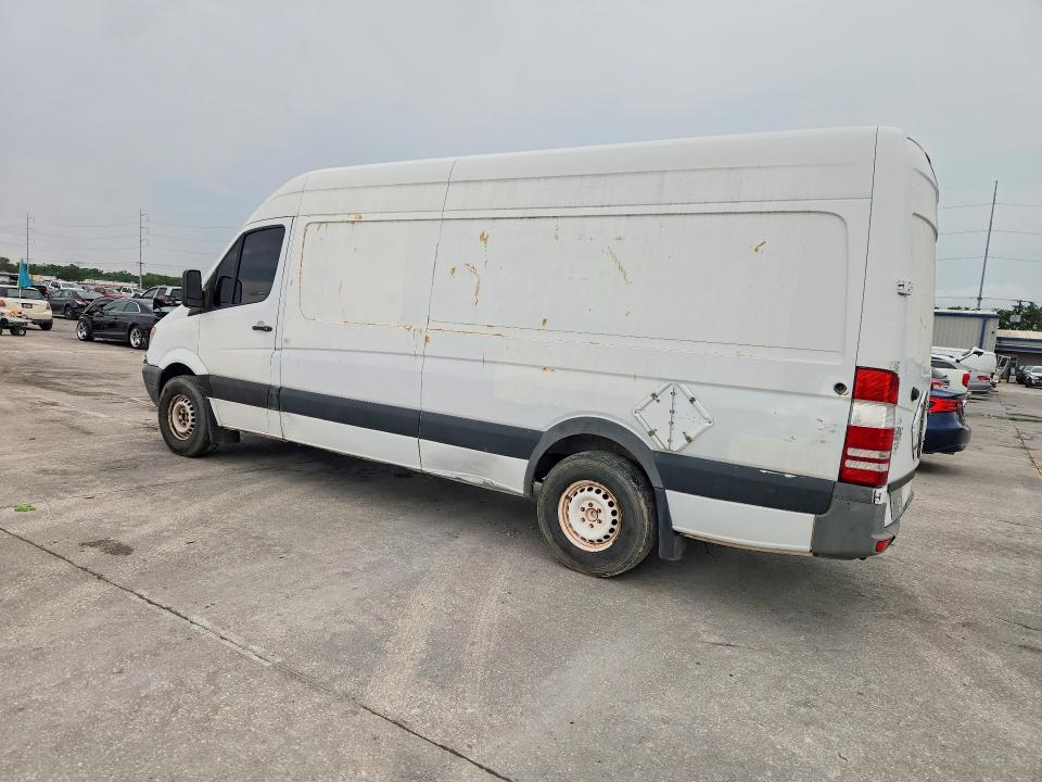 51839056 :رقم المزاد ، WD3PE8CB0C5688417 vin ، 2012 Mercedes Benz Sprinter مزاد بيع