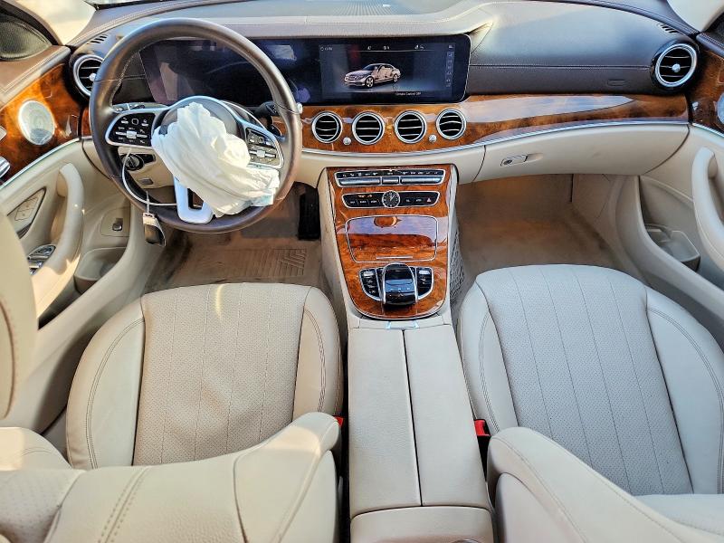 46910036 :رقم المزاد ، W1KZF8EB3LA766081 vin ، 2020 Mercedes-benz E مزاد بيع