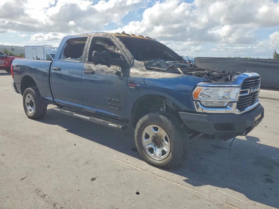 Продажа на аукционе авто 2020 Ram 2500, vin: 3C6UR5CL3LG163596, номер лота: 51420936