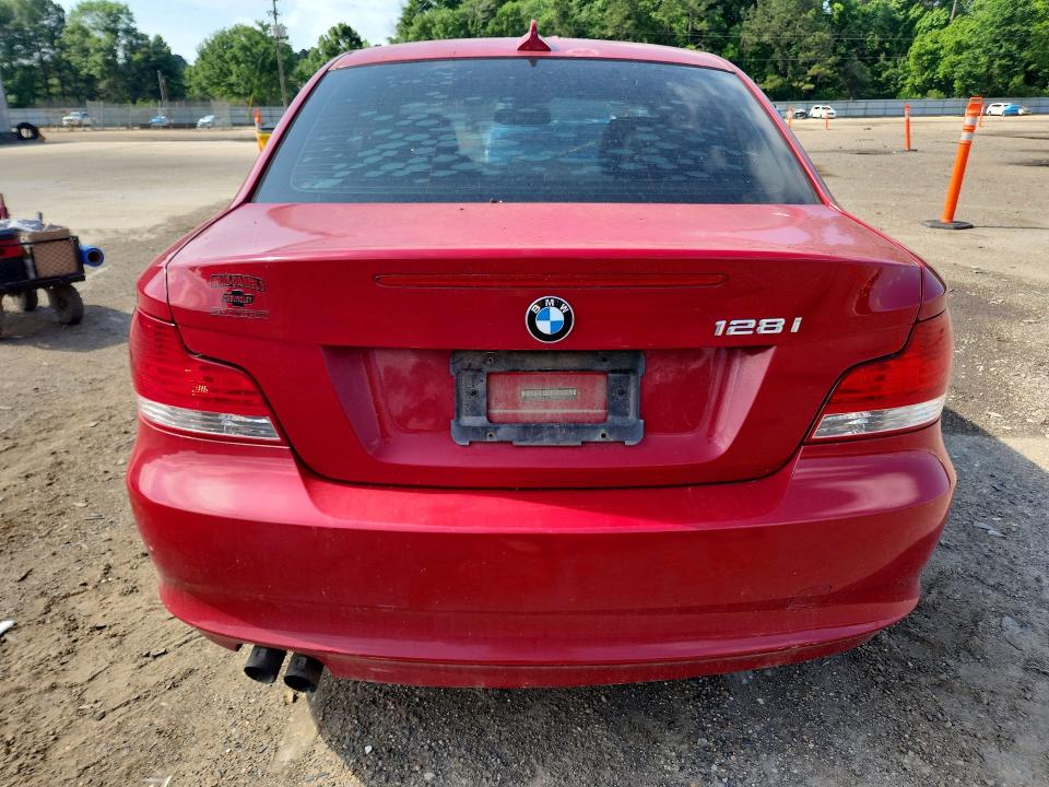 2010 Bmw 128 მანქანა იყიდება აუქციონზე, vin: WBAUP7C5XAVK77088, აუქციონის ნომერი: 50676206
