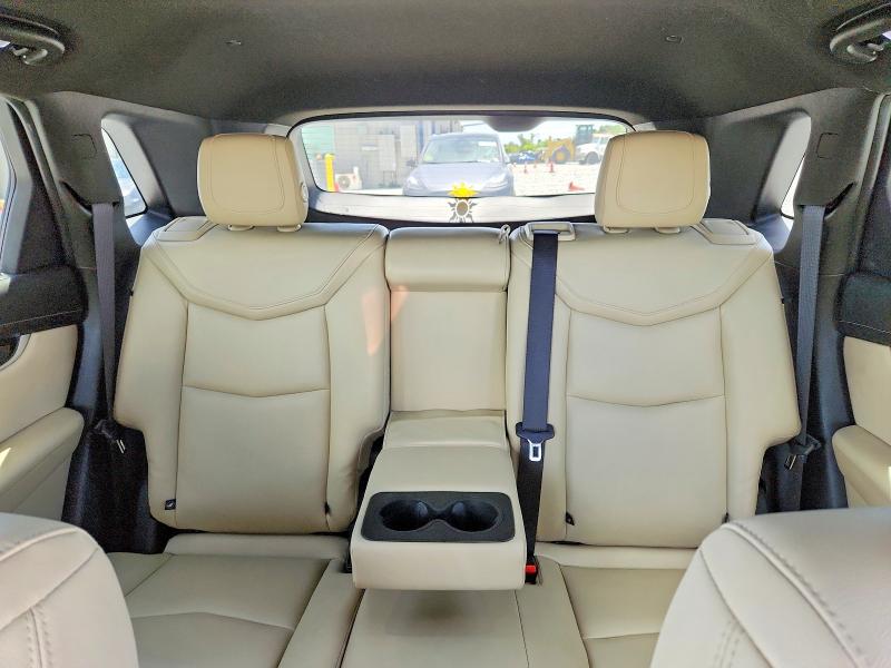 50687476 :رقم المزاد ، 1GYKNARS8JZ190867 vin ، 2018 Cadillac Xt5 مزاد بيع