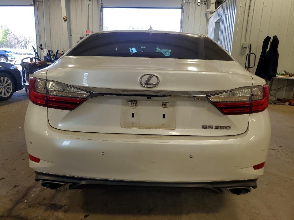 2016 Lexus Es მანქანა იყიდება აუქციონზე, vin: 58ABK1GG6GU023673, აუქციონის ნომერი: 49319386