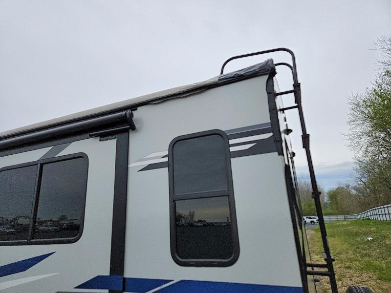 51498266 :رقم المزاد ، 4YDT30R20MD435282 vin ، 2021 Bull Recreational Vehicle (rv) مزاد بيع