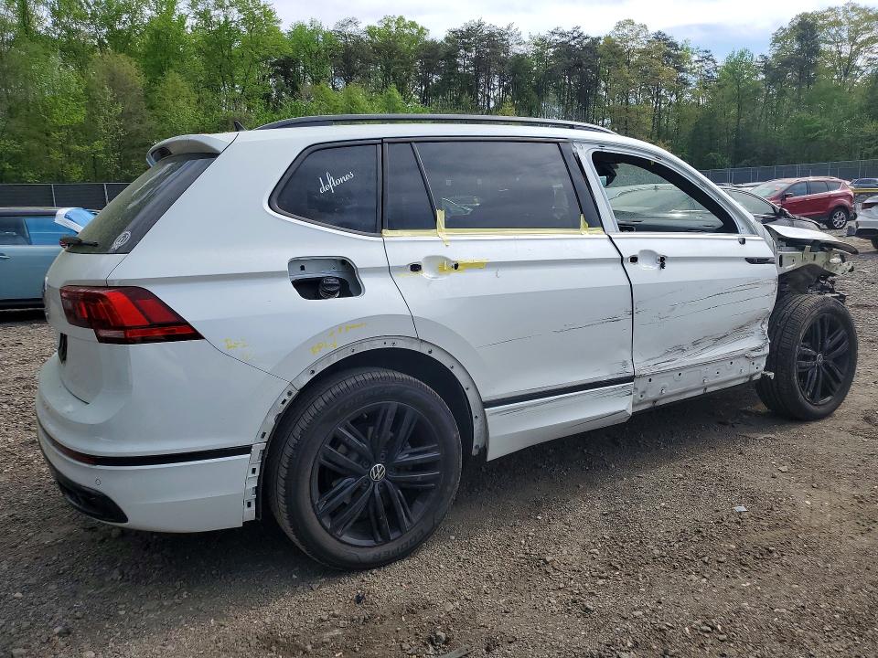 Продажа на аукционе авто 2022 Volkswagen Tiguan, vin: 3VVCB7AX0NM090879, номер лота: 49442256