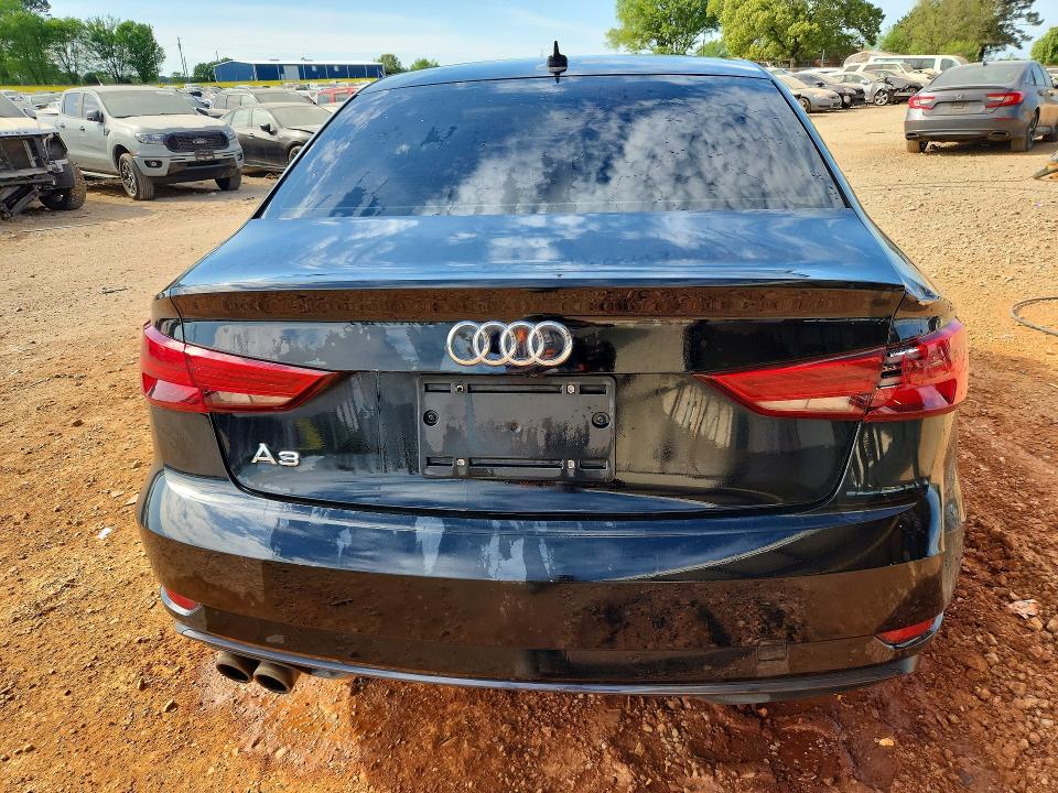 48745166 :رقم المزاد ، WAUAUGFF3H1042839 vin ، 2017 Audi A3 مزاد بيع