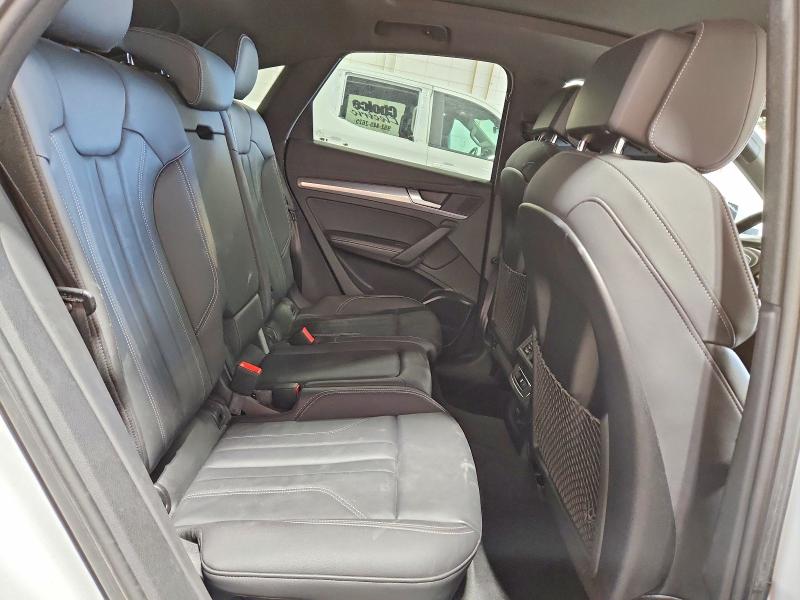 50111896 :رقم المزاد ، WA15AAFY5M2125389 vin ، 2021 Audi Q5 مزاد بيع