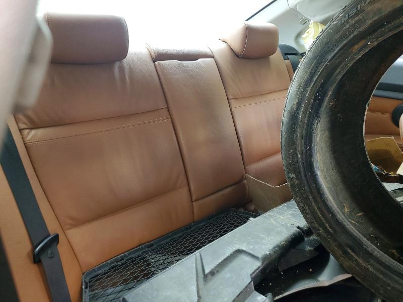 51804656 :رقم المزاد ، WBAWB33518P131855 vin ، 2008 Bmw 328 مزاد بيع