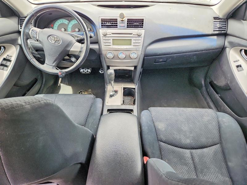 50752706 :رقم المزاد ، 4T1BF3EKXBU671265 vin ، 2011 Toyota Camry مزاد بيع