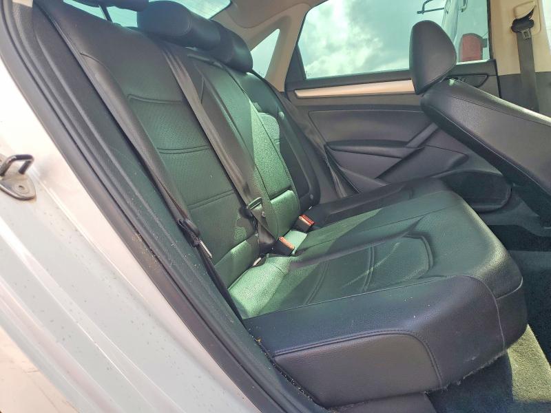 Продажа на аукционе авто 2013 Volkswagen Passat, vin: 1VWBP7A36DC095543, номер лота: 50676316