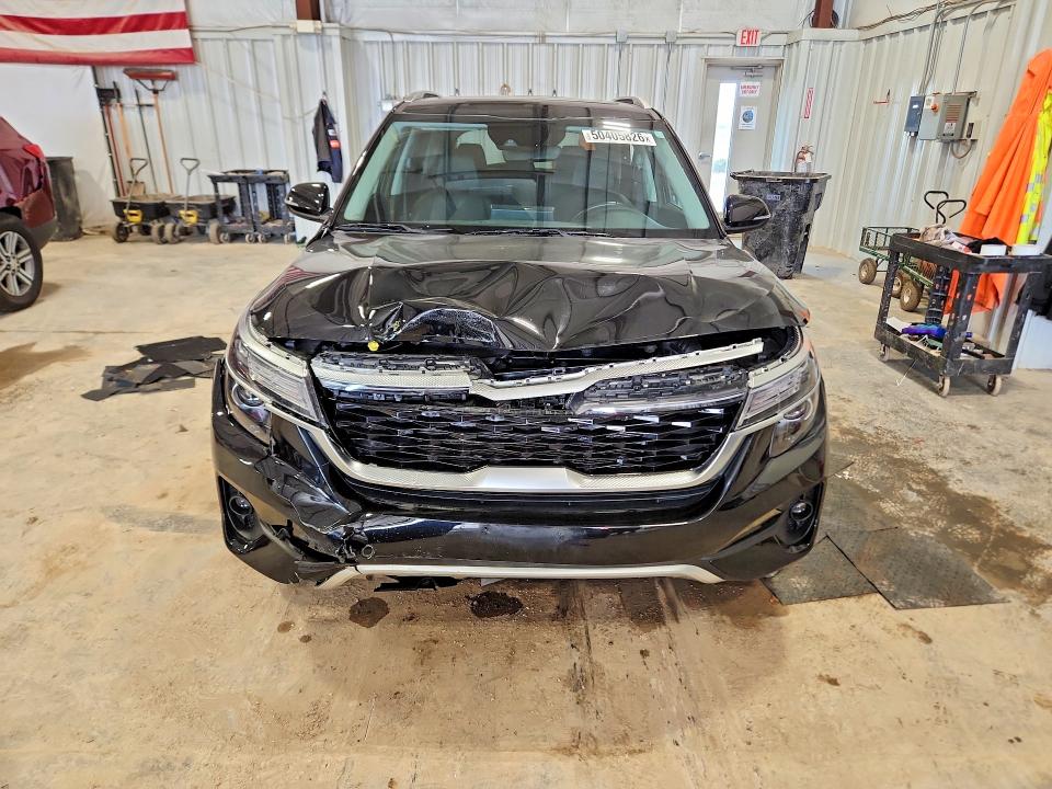 Продаж на аукціоні авто 2023 Kia Seltos, vin: KNDERCAA1P7418153, номер лоту: 50405826