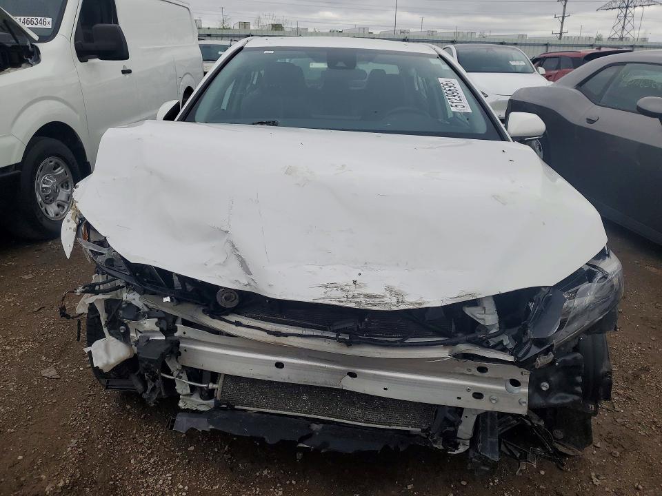 Продажа на аукционе авто 2022 Toyota Camry, vin: 4T1G11AK3NU653130, номер лота: 51299696