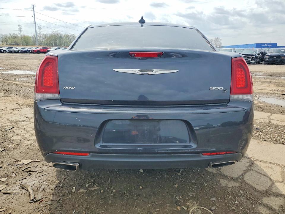 47629656 :رقم المزاد ، 2C3CCAGGXKH536857 vin ، 2019 Chrysler 300 مزاد بيع