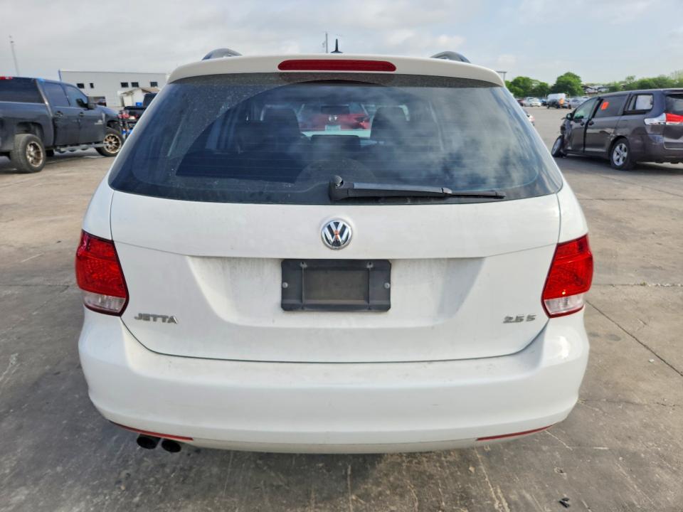2010 Volkswagen Jetta მანქანა იყიდება აუქციონზე, vin: 3VWKX7AJ7AM691009, აუქციონის ნომერი: 49631786