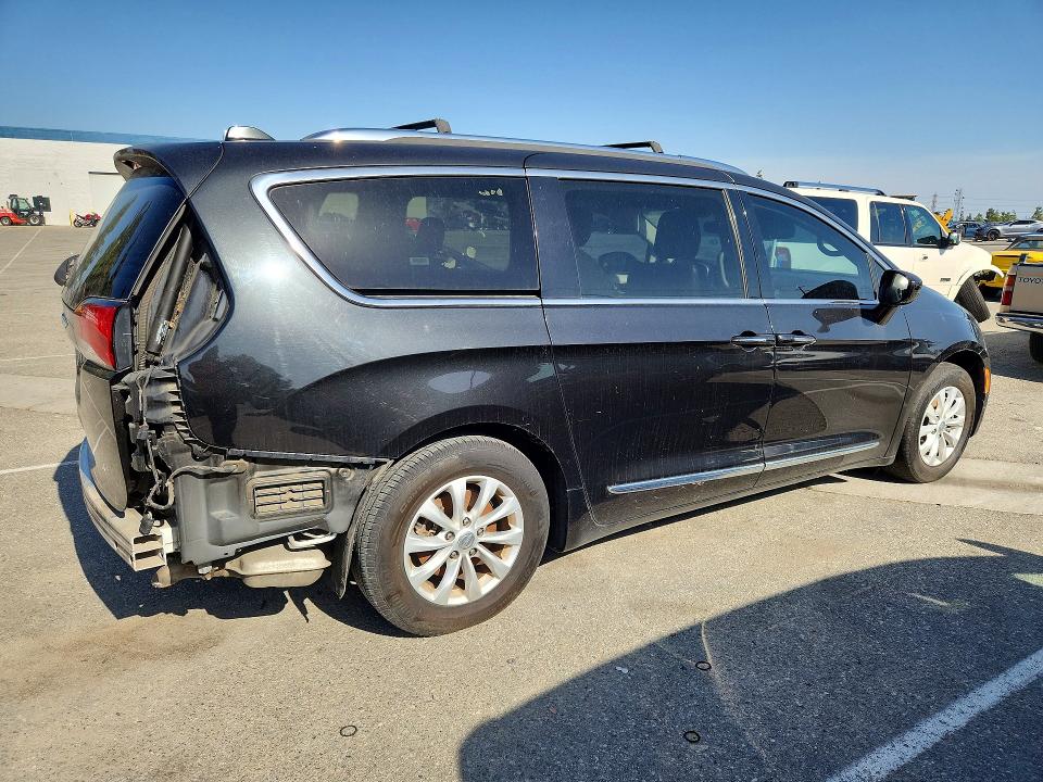 Aukcja sprzedaży 2018 Chrysler Pacifica, vin: 2C4RC1BG5JR290533, numer aukcji: 51636056
