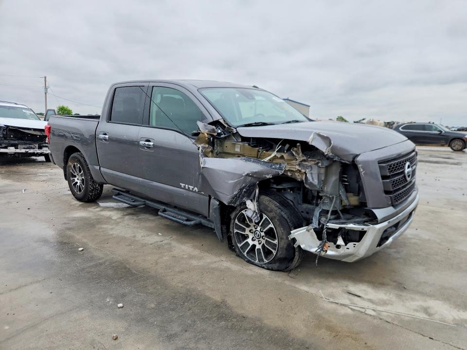 51994786 :رقم المزاد ، 1N6AA1EF6MN536557 vin ، 2021 Nissan Titan مزاد بيع