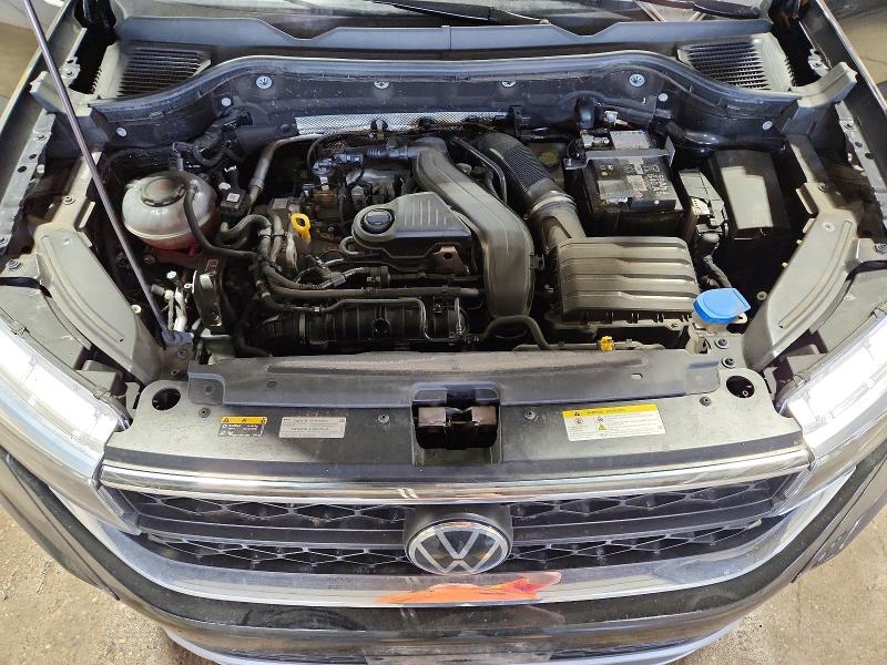 50719406 :رقم المزاد ، 3VVVX7B24RM110523 vin ، 2024 Volkswagen Taos مزاد بيع