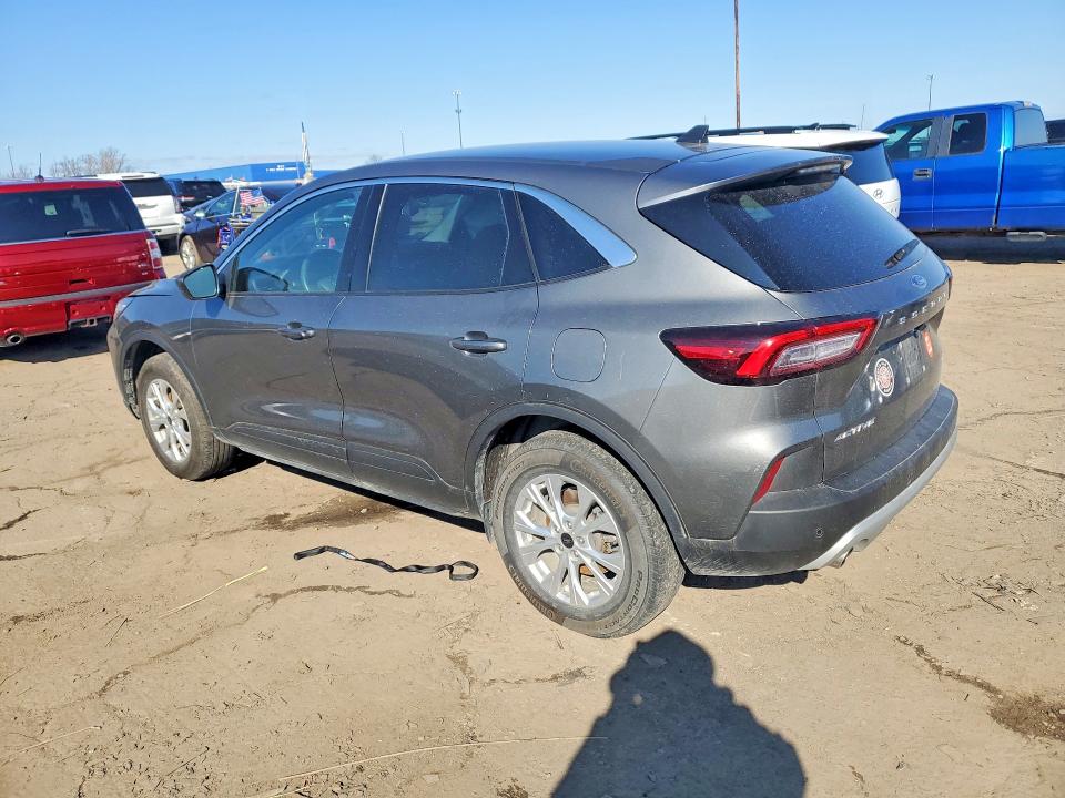 49184246 :رقم المزاد ، 1FMCU9GN7PUA10272 vin ، 2023 Ford Escape مزاد بيع