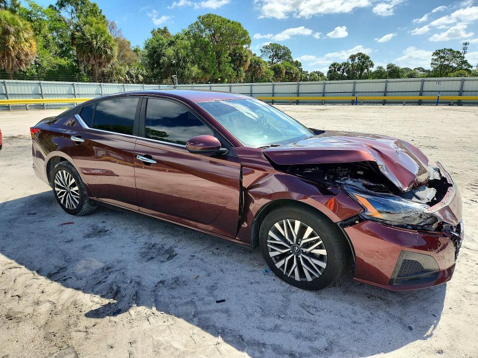 Продаж на аукціоні авто 2023 Nissan Altima, vin: 1N4BL4DVXPN322127, номер лоту: 50645526