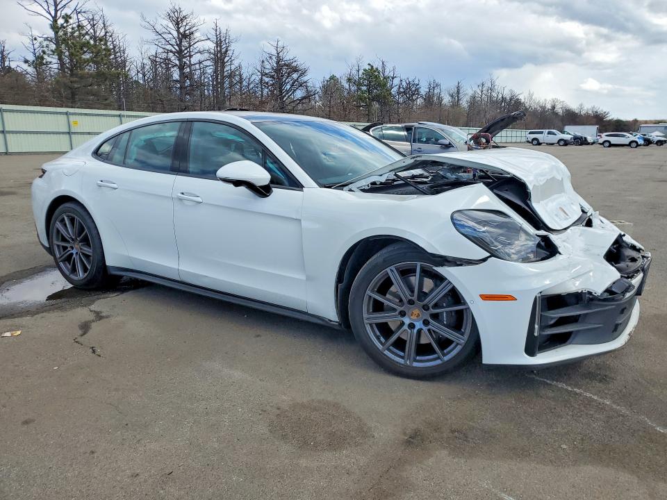 50227916 :رقم المزاد ، WP0AA2YA0RL003051 vin ، 2024 Porsche Panamera مزاد بيع