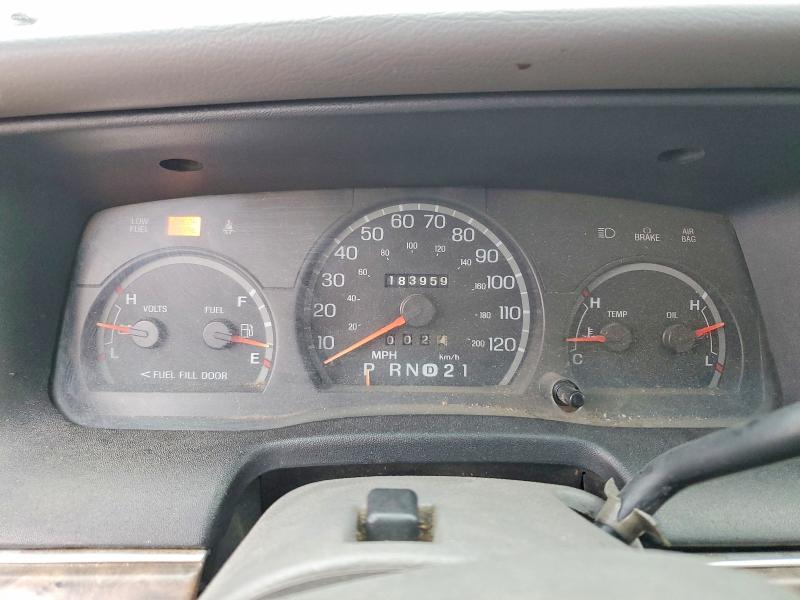 Продаж на аукціоні авто 1999 Ford Crown Victoria, vin: 2FAFP73W8XX176455, номер лоту: 48702626