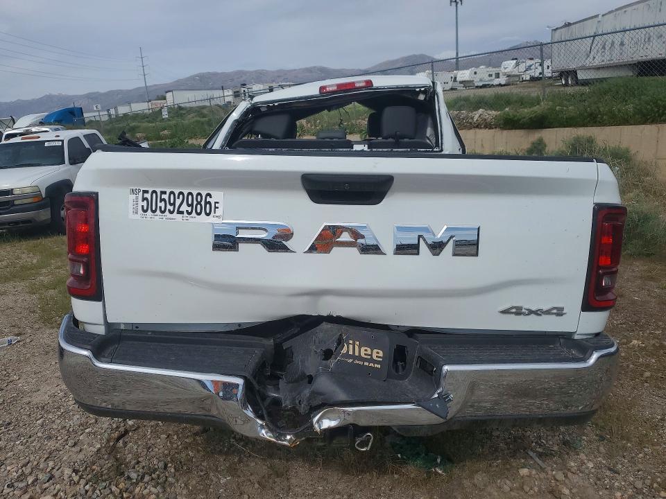 50592986 :رقم المزاد ، 3C63R3CL4TG193285 vin ، 2026 Ram 3500 مزاد بيع