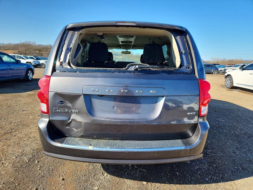 2015 Dodge Grand Caravan მანქანა იყიდება აუქციონზე, vin: 2C4RDGCG9FR524324, აუქციონის ნომერი: 47824056