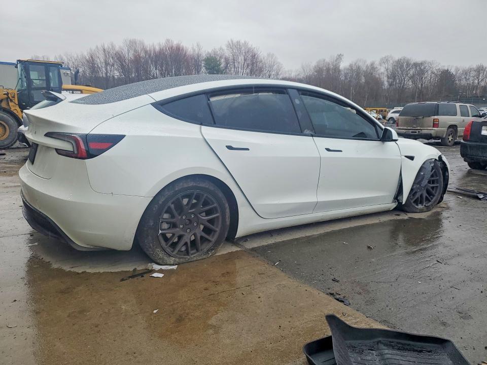 Продажа на аукционе авто 2025 Tesla Model 3, vin: 5YJ3E1EA6SF031411, номер лота: 48325916