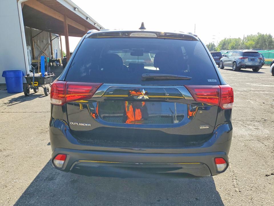 Продаж на аукціоні авто 2020 Mitsubishi Outlander, vin: JA4AZ3A36LZ007937, номер лоту: 51879266