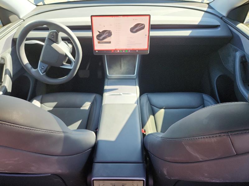 2026 Tesla Model Y მანქანა იყიდება აუქციონზე, vin: 7SAYGDED2TF414021, აუქციონის ნომერი: 50894756