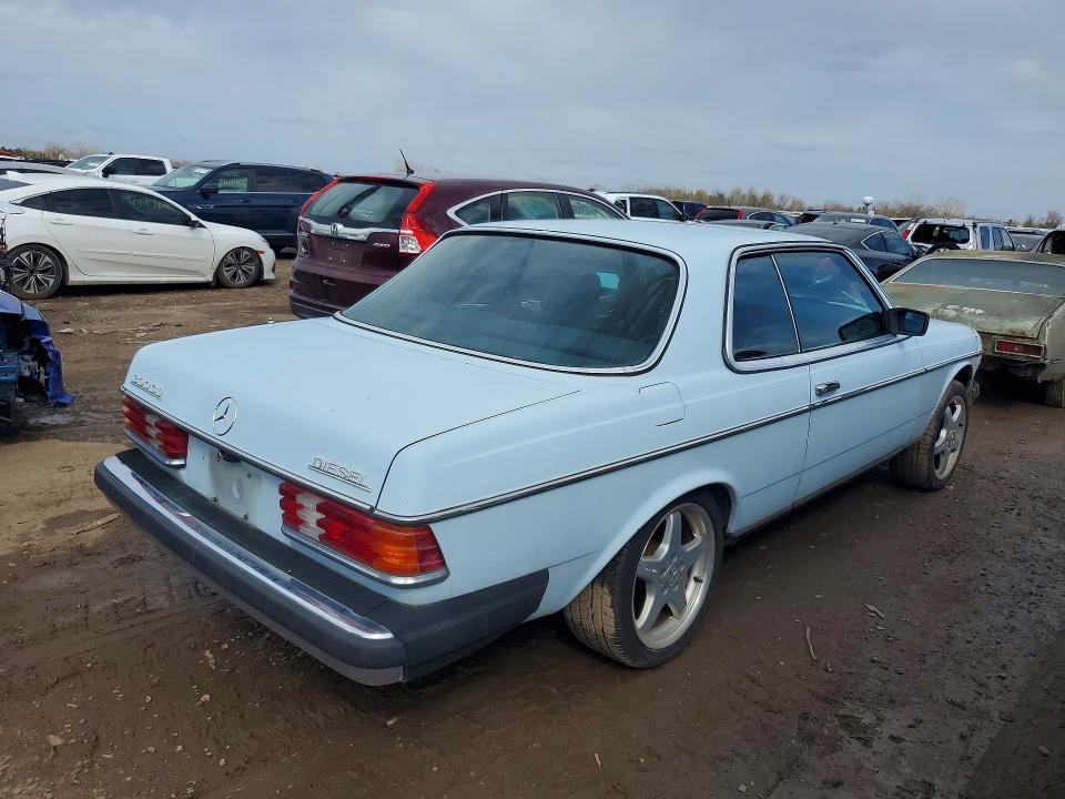 1979 Mercedes-benz C-class 30 მანქანა იყიდება აუქციონზე, vin: 12315012003738, აუქციონის ნომერი: 49429166