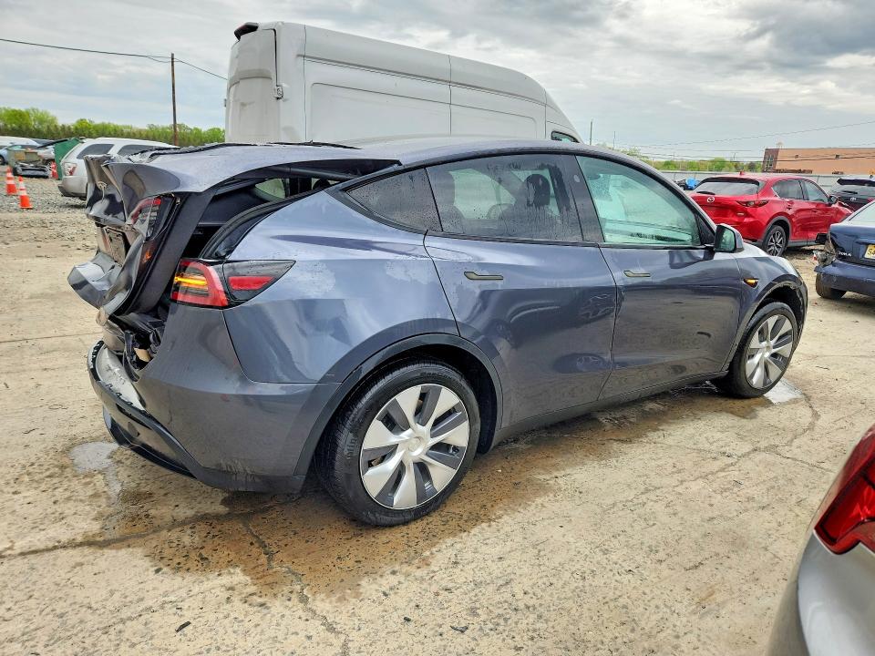 2023 Tesla Model Y მანქანა იყიდება აუქციონზე, vin: 7SAYGDED0PF923272, აუქციონის ნომერი: 51520826