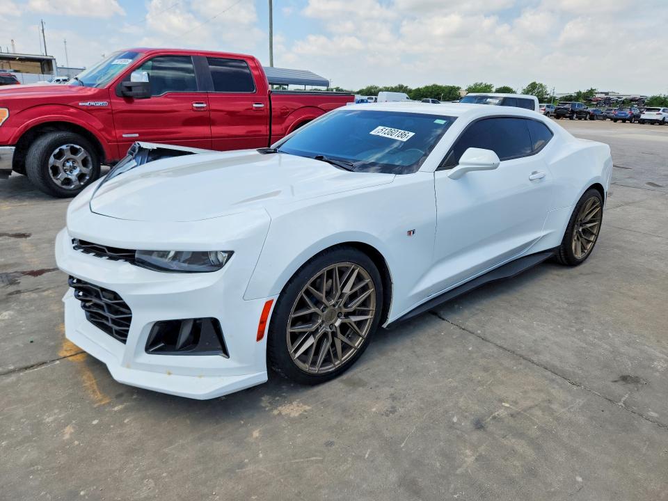 51360186 :رقم المزاد ، 1G1FB1RX1H0158376 vin ، 2017 Chevrolet Camaro مزاد بيع