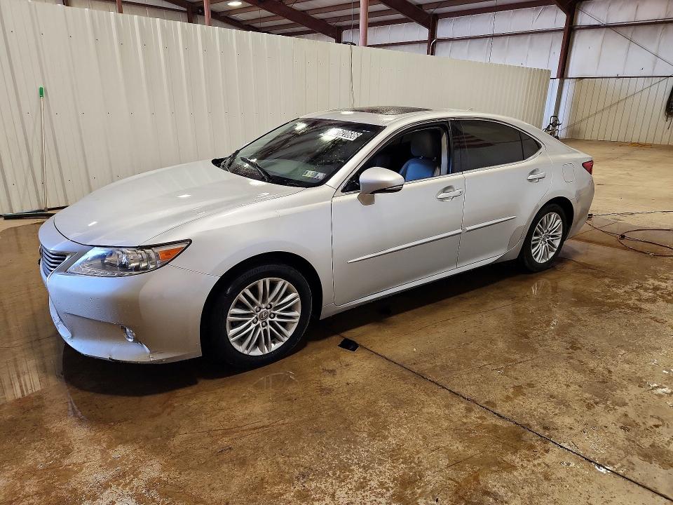 2014 Lexus Es 350 მანქანა იყიდება აუქციონზე, vin: JTHBK1GG1E2132853, აუქციონის ნომერი: 41620686