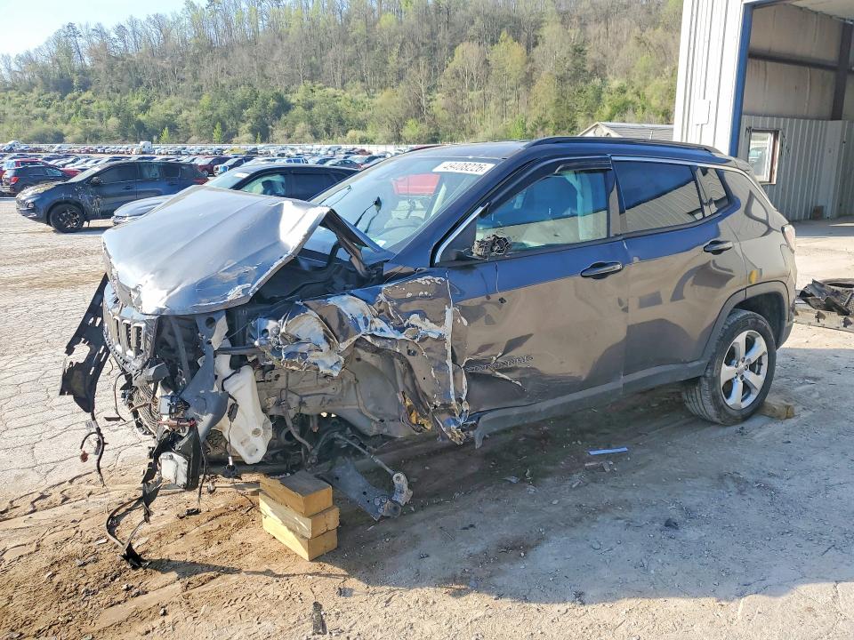 2018 Jeep Compass მანქანა იყიდება აუქციონზე, vin: 3C4NJDBB4JT359705, აუქციონის ნომერი: 49408226