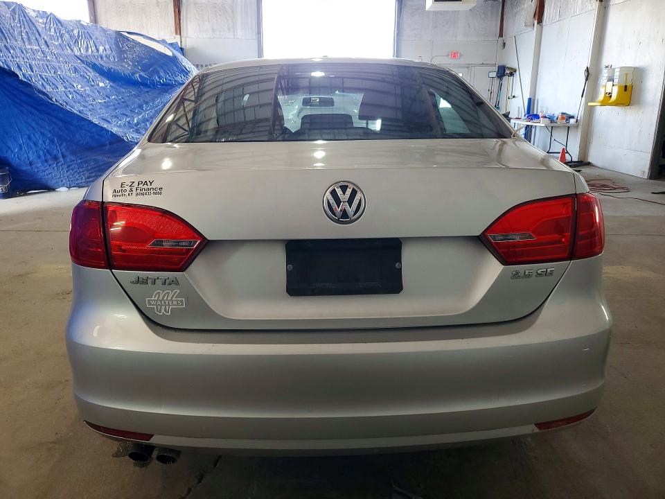 Продаж на аукціоні авто 2011 Volkswagen Jetta, vin: 3VWBX7AJ6BM387798, номер лоту: 49384096