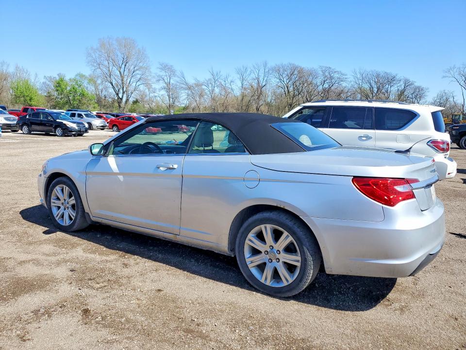 Продажа на аукционе авто 2011 Chrysler 200, vin: 1C3BC2EG8BN624222, номер лота: 49675756