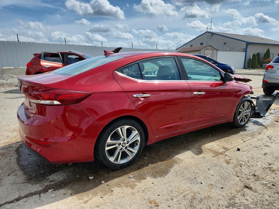 48471746 :رقم المزاد ، KMHD84LF8HU210332 vin ، 2017 Hyundai Elantra مزاد بيع