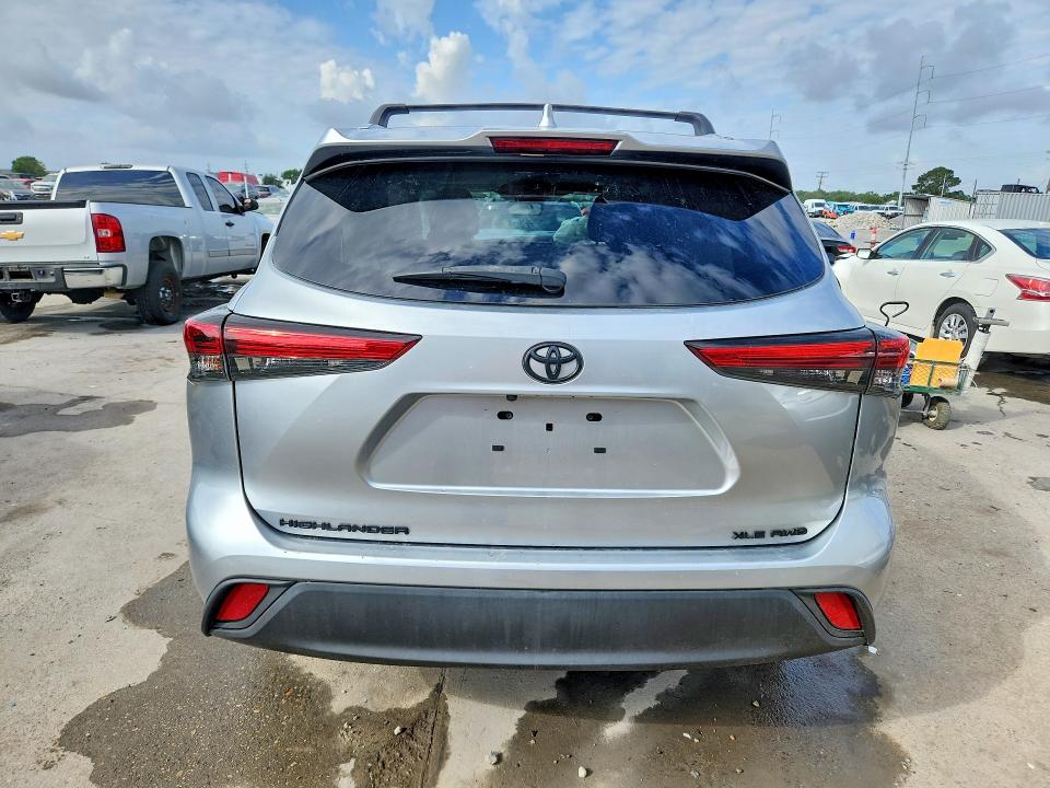 Продаж на аукціоні авто 2021 Toyota Highlander, vin: 5TDGZRBH1MS074283, номер лоту: 49934276
