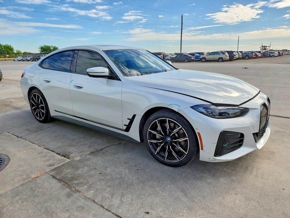 49159576 :رقم المزاد ، WBY73AW01NFN10198 vin ، 2022 Bmw I4 مزاد بيع