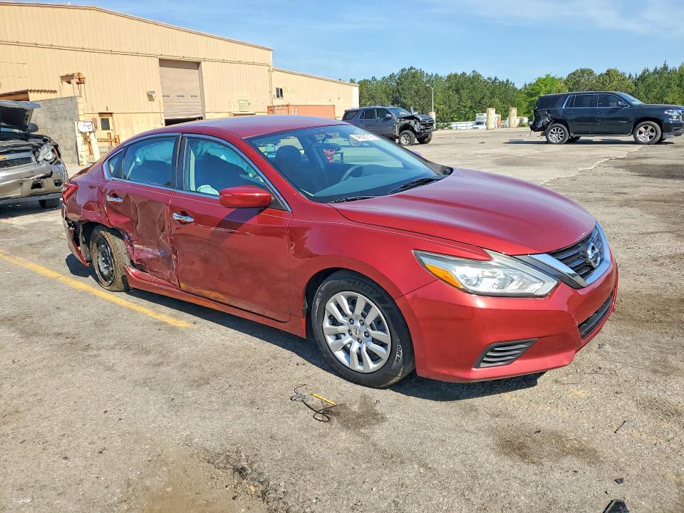 Продаж на аукціоні авто 2016 Nissan Altima, vin: 1N4AL3APXGN311012, номер лоту: 49929716