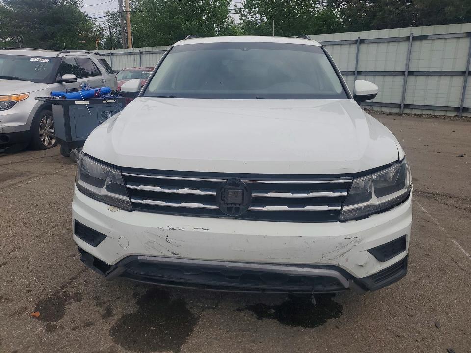 2018 Volkswagen Tiguan მანქანა იყიდება აუქციონზე, vin: 3VV2B7AX8JM161350, აუქციონის ნომერი: 50341396