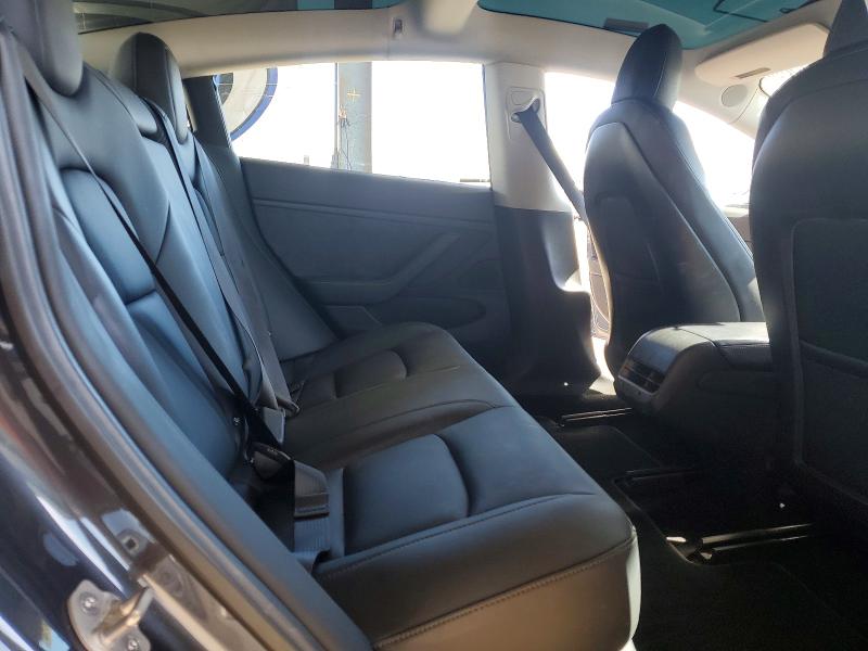 50915086 :رقم المزاد ، 5YJ3E1EA6JF025610 vin ، 2018 Tesla Model 3 مزاد بيع