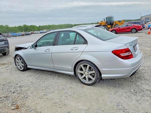 Продаж на аукціоні авто 2013 Mercedes-benz C, vin: WDDGF5HB8DA832661, номер лоту: 49781076